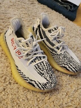 Adidas Yeezy Boost 350 V2 "Zebra"